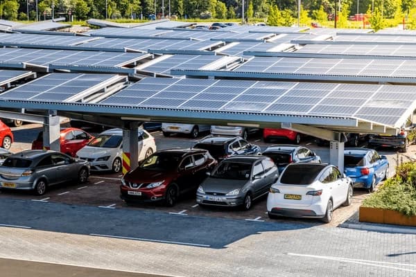 Solar Car Parking Canopies: Turn Sun & Asphalt Into a Cost Advantage